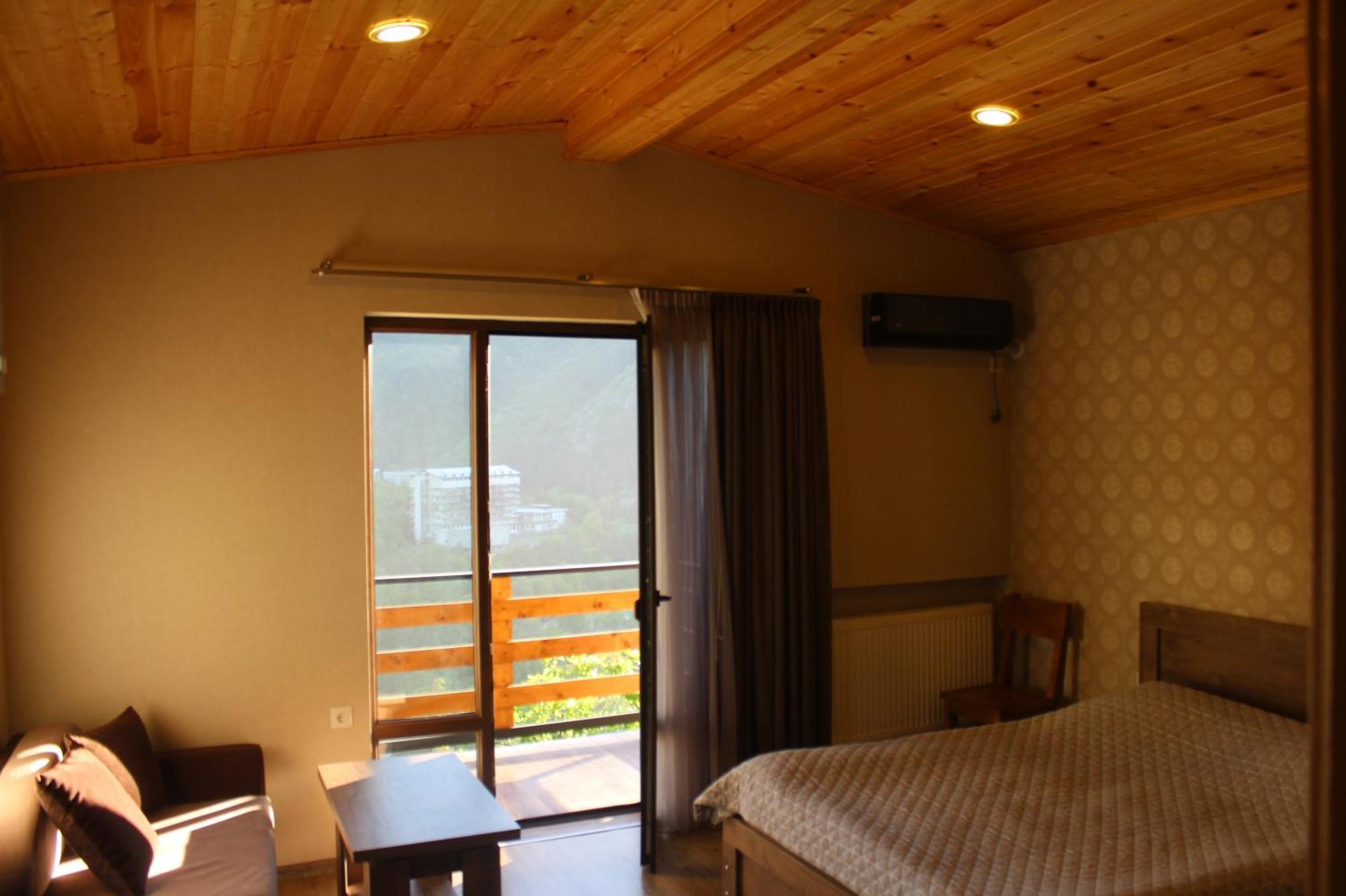 Guest House On Meskheti Borjomi Exterior foto